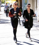 hailey-baldwin-out-and-in-Beverly-Hills-january-12-2016_281329.jpg