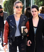hailey-baldwin-out-and-in-Beverly-Hills-january-12-2016_28429.jpg
