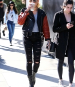 hailey-baldwin-out-and-in-Beverly-Hills-january-12-2016_28629.jpg