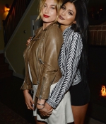 kylie-and-kendall-jenner-khloe-kardashian-and-hailey-baldwin-at-calvin-klein-jeans-celebration-launch-of-mycalvins-denim-in-los-angeles_2.jpg