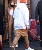hailey-bieber-and-justin-bieber-at-il-pastaio-in-beverly-hills-11-19-2020-2.jpg