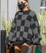 hailey-bieber-out-in-west-hollywood-11-15-2020-6.jpg