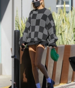 hailey-bieber-out-in-west-hollywood-11-15-2020-7.jpg