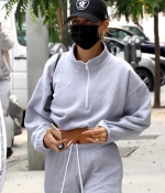 hailey-bieber-justine-skye-zinque-cafe-for-lunch-after-their-workout-in-west-hollywood-california-5.jpg