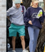 hailey-bieber-and-justin-bieber-November-12-Out-for-Lunch-in-West-Hollywood-2019-purple-outfit-7.jpg
