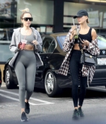 hailey-bieber-November-13-Out-in-West-Hollywood-2019-10.jpg