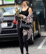 hailey-bieber-November-13-Out-in-West-Hollywood-2019-7.jpg