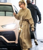 hailey-bieber-looks-fashionable-in-all-beige-as-she-gets-coffee-and-runs-errands-in-los-angeles-6.jpg