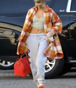 hailey-bieber-flaunts-her-flat-abs-as-she-hits-up-the-dance-studio-in-west-hollywood-california-0.jpg