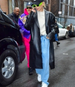 hailey-bieber-and-justin-bieber-head-out-for-justins-rehearsals-at-the-nbc-studios-in-manhattan-new-york-city-0.jpg