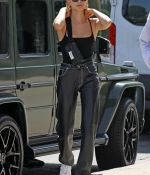 hailey-bieber-and-justin-bieber-look-happy-and-in-love-while-shopping-together-in-west-hollywood-california-5.jpg