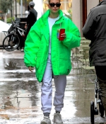 hailey-bieber-stands-out-in-bright-green-jacket-as-she-heads-to-nine-zero-one-salon-in-los-angeles-0.jpg