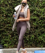 hailey-bieber-displays-her-toned-figure-in-a-crop-top-and-leggings-while-stopping-by-a-medical-building-in-los-angeles-15.jpg