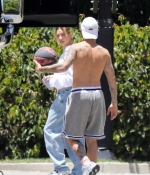 hailey-bieber-and-justin-bieber-are-seen-playing-basketball-together-in-beverly-hills-california-1.jpg