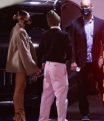 hailey-bieber-and-justin-bieber-hold-hands-as-they-arrive-for-dinner-at-catch-la-in-west-hollywood-california-0.jpg