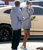 hailey-bieber-and-justin-bieber-September-23-Out-in-West-Hollywood-10.jpg