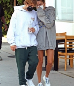hailey-bieber-and-justin-bieber-September-23-Out-in-West-Hollywood-11.jpg