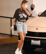 hailey-bieber-September-24-Out-in-Los-Angeles-2.jpg