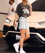 hailey-bieber-September-24-Out-in-Los-Angeles-3.jpg