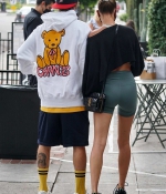 hailey-bieber-and-justin-bieber-out-in-west-hollywood-2020-16.jpg