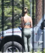 hailey-and-justin-bieber-working-out-in-lake-tahoe-06-13-2020-2.jpg