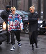 hailey-bieber-justin-bieber-February-7-Out-and-About-in-New-York_28129.jpg