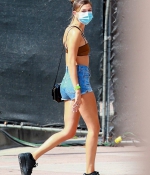 hailey-bieber-August-18-Out-in-Los-Angeles-13.jpg