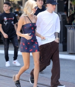 hailey-and-justin-bieber-shopping-at-the-grove-in-los-angeles-08-11-2019-4.jpg