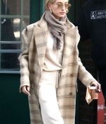 hailey-bieber-out-and-about-in-new-york-01-30-2019-0.jpg