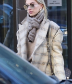 hailey-bieber-out-and-about-in-new-york-01-30-2019-7.jpg