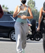 hailey-bieber-October-7-Heading-to-Yoga-in-West-Hollywood-11.jpg