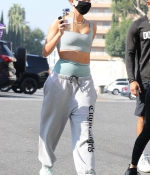 hailey-bieber-October-7-Heading-to-Yoga-in-West-Hollywood-12.jpg