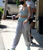 hailey-bieber-October-7-Heading-to-Yoga-in-West-Hollywood-17.jpg