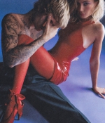 hailey-bieber-and-justin-bieber-photoshoot-for-vogue-magazine-italy-october-2020-6.jpg