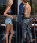 hailey-baldwin-and-justin-bieber-spotted-as-they-spend-the-morning-together-in-his-rental-mansion-in-miami-florida-2.jpg