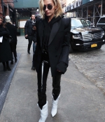hailey-baldwin-attends-zadig-and-voltaire-february-2018_282029.jpg