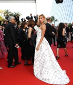 Hailey-Baldwin-The-Beguiled-Premiere-at-70th-Cannes-Film-Festival-15.jpg