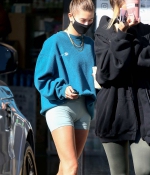 hailey-bieber-October-14-At-Earth-Bar-in-West-Hollywood-with-Justin-Skye-12.jpg